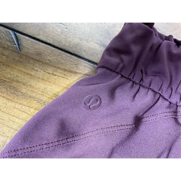 Lululemon Womens Pant Keep Moving High Rise Luxtreme Purple Sz 8 LW5CRBS Jogger - Picture 9 of 12